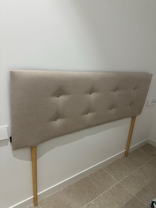 Cabecero capitoné 150cm beige