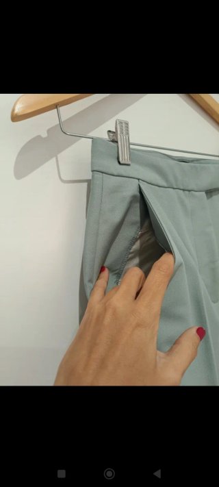 Pantalón de vestir Zara verde