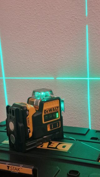 Nivel Láser DeWalt 12V con Maletín