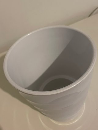 Maceta cerámica blanca