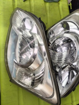 Faros Delanteros Toyota Corolla 2006