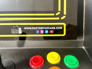 Máquina Arcade Factory Dragon Ball Z