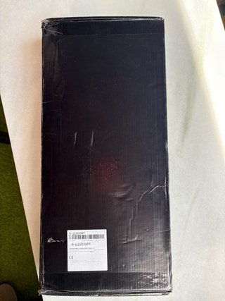 Grifo de cocina dorado con manguera