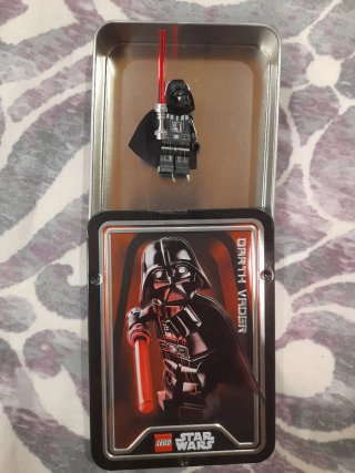 Figura Lego Darth Vader con sable