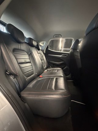 MG ZS 2023