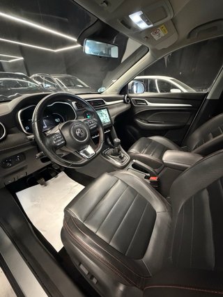MG ZS 2023