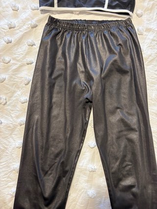 Conjunto deportivo talla S con sujetador y legging