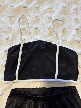 Conjunto deportivo talla S con sujetador y legging