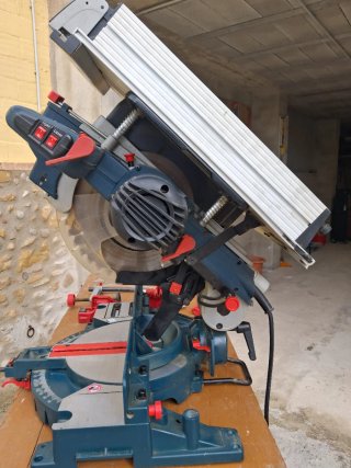 Sierra Ingletadora Bosch Profesional
