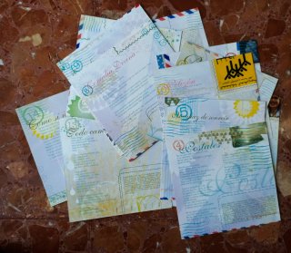 PRESUNTOS IMPLICADOS - Postales. Cd