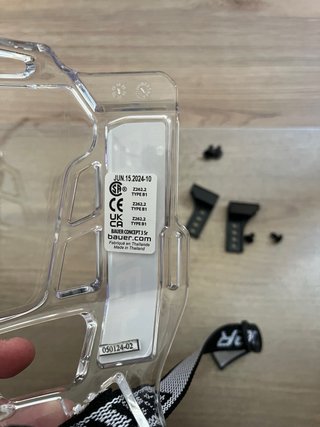 Rejilla Hockey Metacrilato Bauer