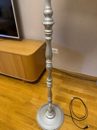 Lampara de pie madera plata
