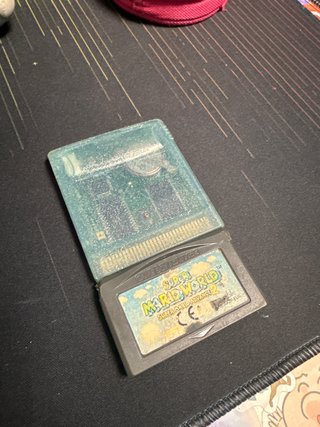 Super Mario World y Pokemon Cristal