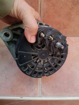 Alternador Opel Zafira 14V 140A