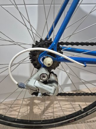 Bicicleta de carretera Nortel.le azul