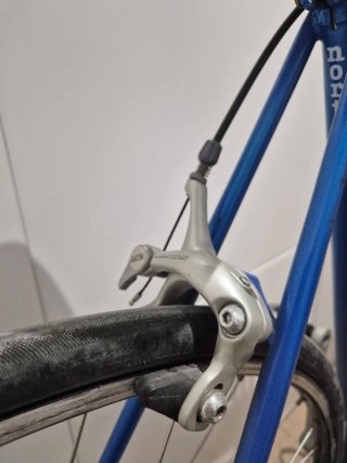 Bicicleta de carretera Nortel.le azul