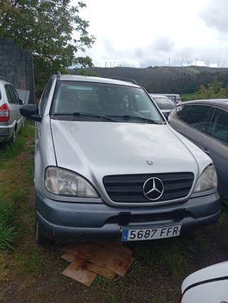 Mercedes-Benz Clase M 1999