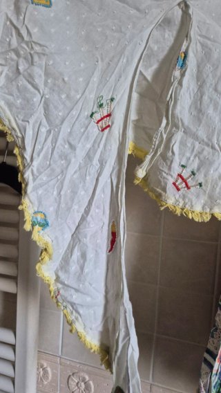 Abito boho ricamato taglia unica spalle scoperte