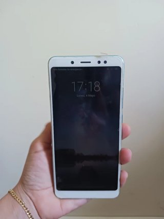 Xiaomi Mi A2 blanco y azul