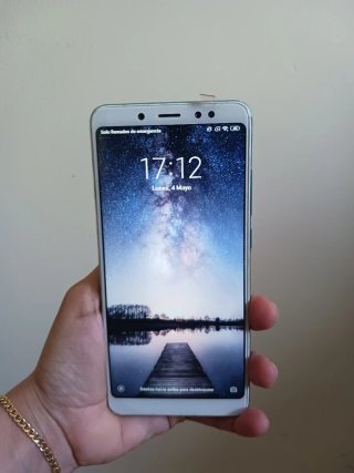 Xiaomi Mi A2 blanco y azul