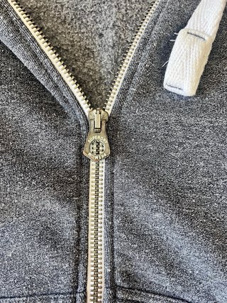 Sudadera Superdry con cremallera gris Talla