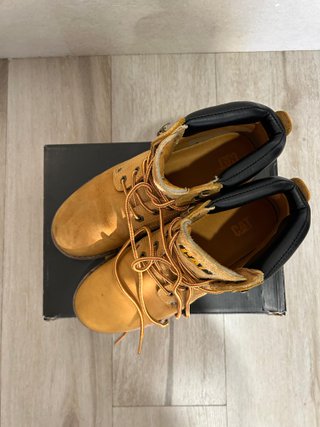 Botas Caterpillar Second Shift Beige