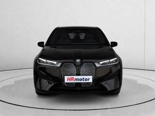 BMW iX xDrive40 240 kW (326 CV)