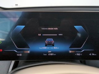 BMW iX xDrive40 240 kW (326 CV)