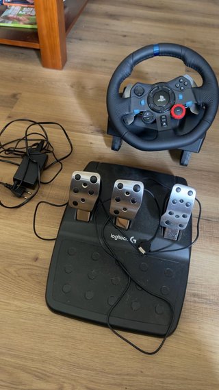 Logitech G29 Driving Force PS4