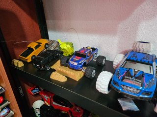 Coche teledirigido Carson
