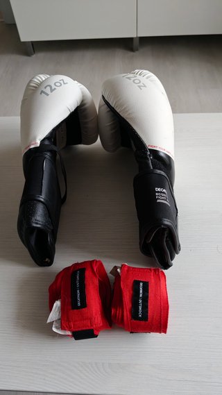 Guantes Boxeo y Cintas Decathlon Outshock