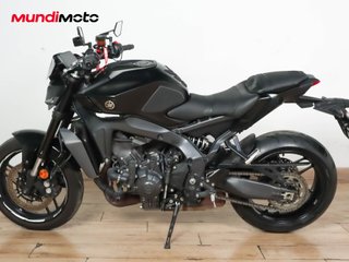 YAMAHA MT 09 A2