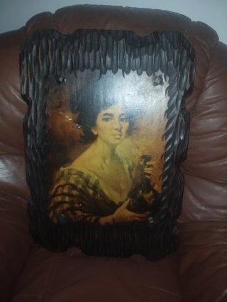 Cuadro de madera tallado antiguo