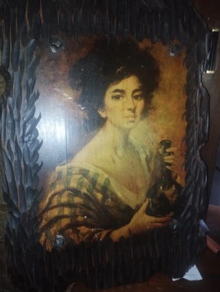Cuadro de madera tallado antiguo