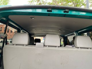 Volkswagen Transporter T5 2004