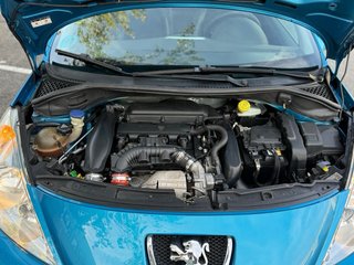 Peugeot 207 2011, 1.6 turbo