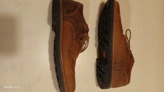 Sapatos Pele Castanho