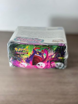 Pokemon Espada Escudo Golpe Fusion Caja