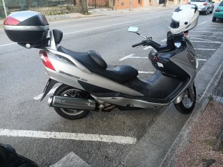 Maxi Scooter 400C ITV nueva, acepto cambio por c