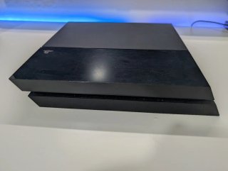 Sony PS4 7.55 gold H.EN