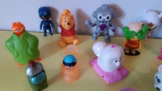 Lote de 23 figuras de colección