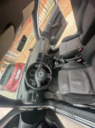 Volkswagen Golf 2002