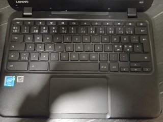 Portátil Lenovo Negro