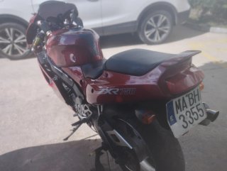 Kawasaki ZXR750R (J2)