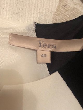 Vestido de fiesta beige y negro