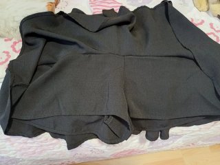 Falda pantalón negra con cinturón