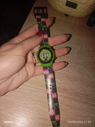 Reloj Minecraft Digital TNT Creeper