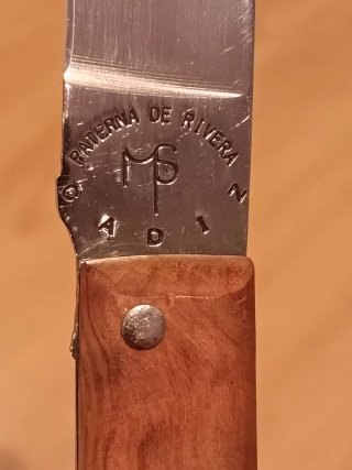 Herramienta de corte. Olivo.