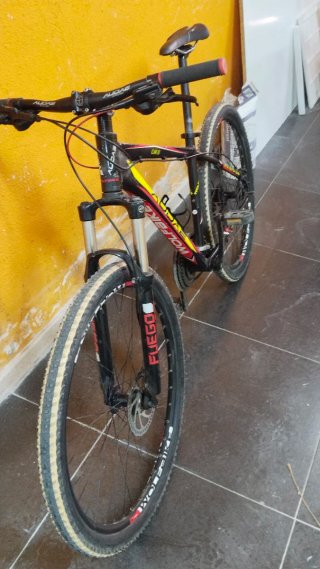 Bicicleta de carretera Perfection Negra