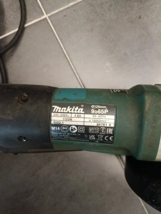 Amoladora angular Radial Makita